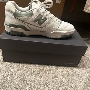New Balance White and Green Sneakers
